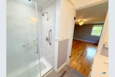 37 Peters Lane, North Haven, CT 06473 - Photo 14