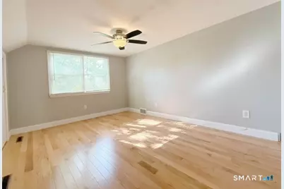37 Peters Lane, North Haven, CT 06473 - Photo 16