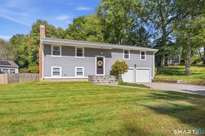 120 Hyde Road, West Hartford, CT 06117 - Photo 2