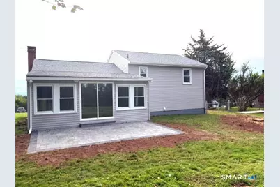 19 Winthrop Boulevard, Cromwell, CT 06416 - Photo 8