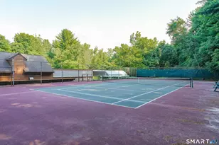 12 Chambord Park, Bloomfield, CT 06002 - Photo 32