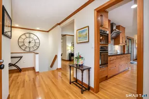 12 Chambord Park, Bloomfield, CT 06002 - Photo 4