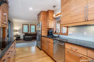 12 Chambord Park, Bloomfield, CT 06002 - Photo 6