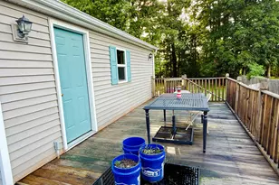 70 Broad Pl, Bristol, CT 06010 - Photo 18