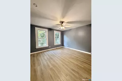 32 Grace Street #2, New Haven, CT 06511 - Photo 4