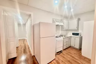 53 Moulthrop St, East Haven, CT 06512 - Photo 2