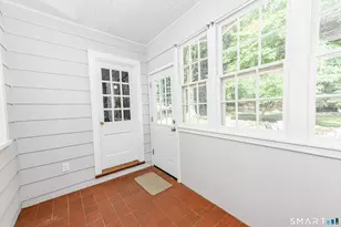 197 Old Tavern Rd, Orange, CT 06477 - Photo 26