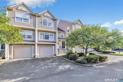 213 Algonquin Trail #213, Trumbull, CT 06611 - Photo 2