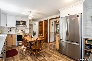 17 Nutmeg Ave, Enfield, CT 06082 - Photo 6