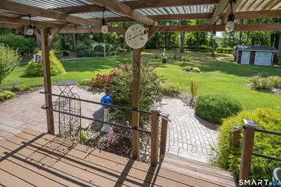 17 Nutmeg Avenue, Enfield, CT 06082 - Photo 32