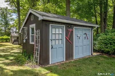 17 Nutmeg Avenue, Enfield, CT 06082 - Photo 30