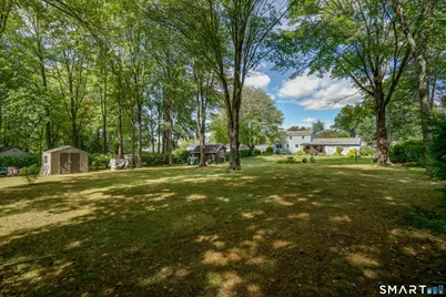 17 Nutmeg Avenue, Enfield, CT 06082 - Photo 28