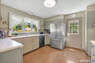 531 Blacks Rd, Cheshire, CT 06410 - Photo 14