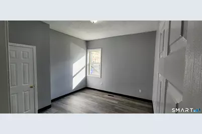 24 Meadow Street #1st Fl. South, Wallingford, CT 06492 - Photo 16