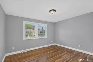 135 York St, Stratford, CT 06615 - Photo 12