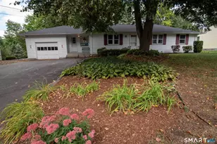 125 Country Ln, Bristol, CT 06010 - Photo 2