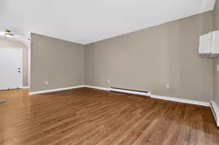 274 Church St, Guilford, CT 06437 - Photo 6