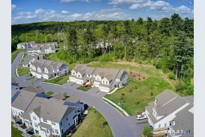85 Ridgewood Drive #85, Middlebury, CT 06762 - Photo 2