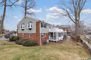 245 Unquowa Rd, Fairfield, CT 06824 - Photo 32