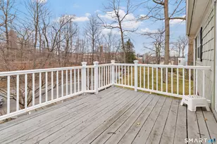 245 Unquowa Rd, Fairfield, CT 06824 - Photo 30