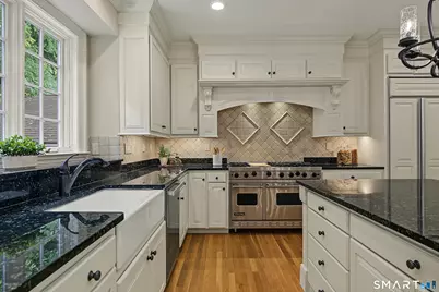 14 Pembroke Drive, Avon, CT 06001 - Photo 8