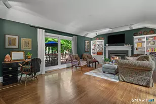 263 Putting Green Rd, Fairfield, CT 06825 - Photo 12