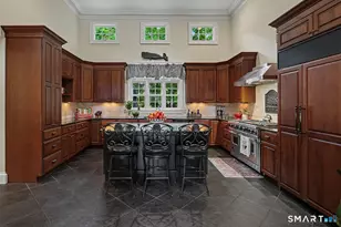 263 Putting Green Rd, Fairfield, CT 06825 - Photo 4