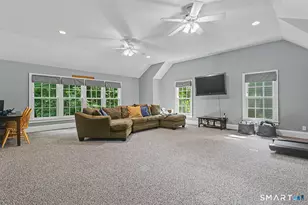 263 Putting Green Rd, Fairfield, CT 06825 - Photo 30