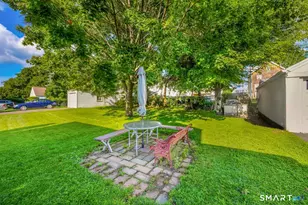 144 Mary Ave, Stratford, CT 06614 - Photo 28