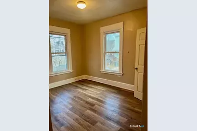 166 Laurel Avenue, Bridgeport, CT 06605 - Photo 6