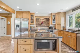 10 Kelci Cir, Griswold, CT 06351 - Photo 16