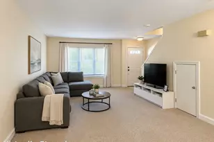 34 James St, Danbury, CT 06810 - Photo 4