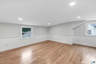 29 Meetinghouse Ln, Milford, CT 06460 - Photo 24