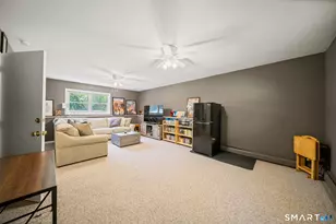 8 Wills Rd, Newtown, CT 06470 - Photo 30
