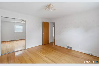 108 Jameswell Road, Wethersfield, CT 06109 - Photo 16