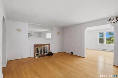 108 Jameswell Road, Wethersfield, CT 06109 - Photo 4