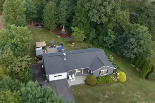 320 Moore Hill Dr, Southington, CT 06489 - Photo 2