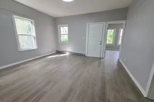 67 Burton St, Waterbury, CT 06704 - Photo 6
