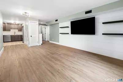 67 Perry Street #114, Putnam, CT 06260 - Photo 10