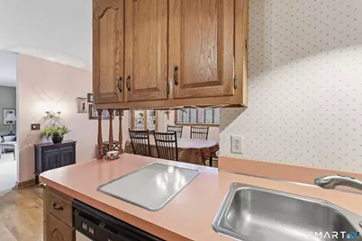 97 West Main Street #6, East Lyme, CT 06357 - Photo 22