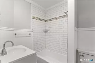 393 Huntington St, New Haven, CT 06511 - Photo 20