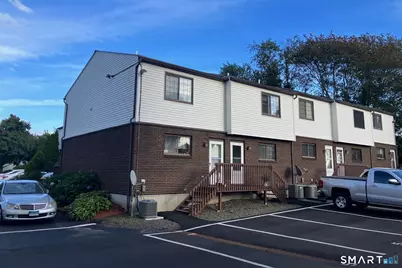 67 Diane Terrace #13, Waterbury, CT 06705 - Photo 2