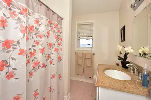 75 Laurel St, East Haven, CT 06512 - Photo 14
