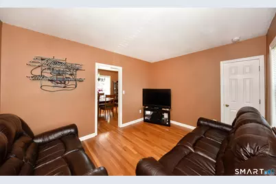 75 Laurel Street, East Haven, CT 06512 - Photo 10