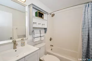 126 Highland St, Manchester, CT 06040 - Photo 20