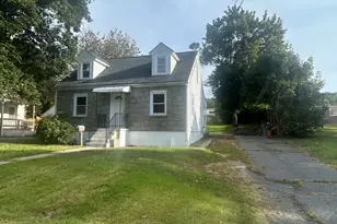 521 Rubber Ave, Naugatuck, CT 06770 - Photo 1