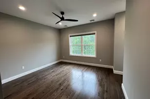 35 Ringgold St, West Hartford, CT 06119 - Photo 20