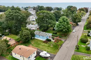 83 Catherine St, East Haven, CT 06512 - Photo 2