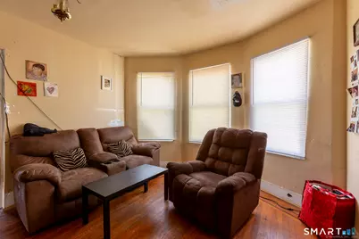 55 Connecticut Avenue, New London, CT 06320 - Photo 12
