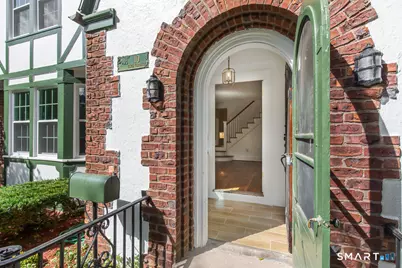 10 Vista Terrace, New Haven, CT 06515 - Photo 2